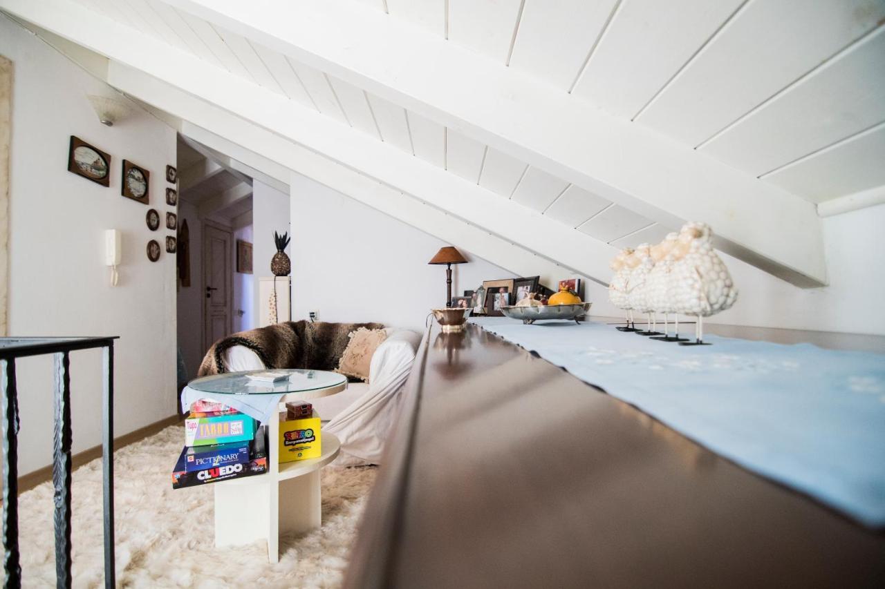 Cozy Attic Apartment Arachova Exterior photo